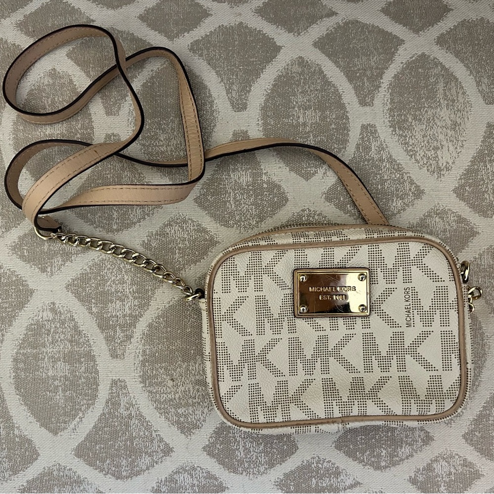 Michael Kors crossbody